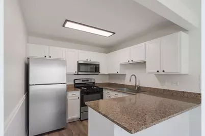 1129 N Red Oak Circle #2, Round Lake Beach, IL 60073 - Photo 9