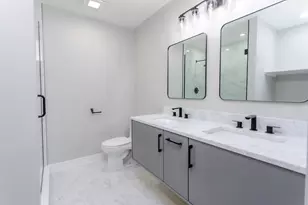 8800 Dee Rd, Des Plaines, IL 60016 - Photo 17