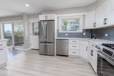 8800 Dee Road #A, Des Plaines, IL 60016 - Photo 7