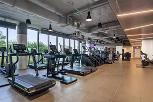 211 N Harbor Dr, Chicago, IL 60601 - Photo 29