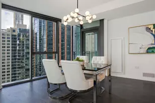 211 N Harbor Dr, Chicago, IL 60601 - Photo 5
