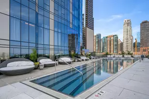 211 N Harbor Dr, Chicago, IL 60601 - Photo 27