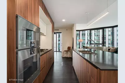 211 N Harbor Drive #1801, Chicago, IL 60601 - Photo 11