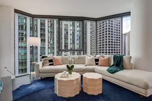 211 N Harbor Dr, Chicago, IL 60601 - Photo 7