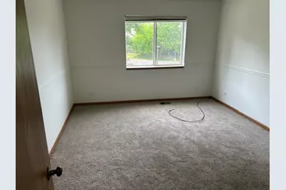 727 Elm Lane #206, Woodstock, IL 60098 - Photo 5
