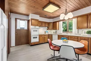 24 E Harding Ave, La Grange Park, IL 60526 - Photo 9