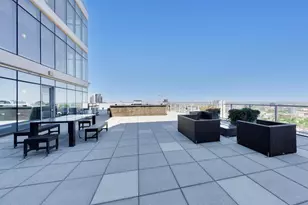 303 W Ohio St, Chicago, IL 60654 - Photo 21