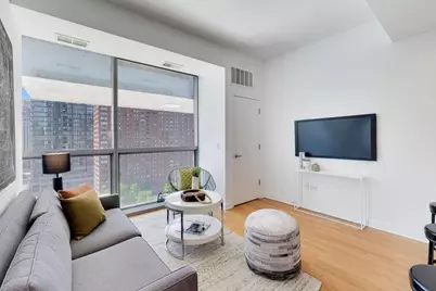 303 W Ohio Street #1504, Chicago, IL 60654 - Photo 5