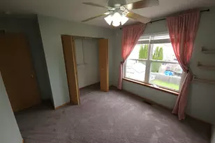 318 Zinnia Dr, Romeoville, IL 60446 - Photo 27
