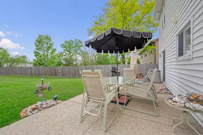 6806 Prairieview Avenue, Woodridge, IL 60517 - Photo 27