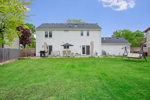 6806 Prairieview Ave, Woodridge, IL 60517 - Photo 29