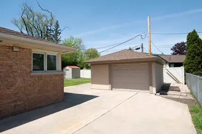 367 W Fremont Avenue, Elmhurst, IL 60126 - Photo 29