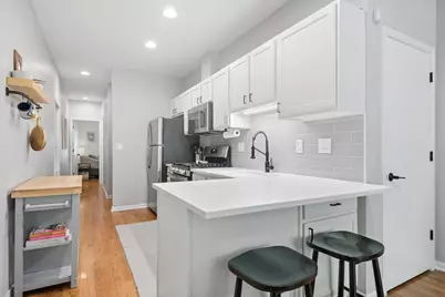 3045 N Damen Avenue #1, Chicago, IL 60618 - Photo 5