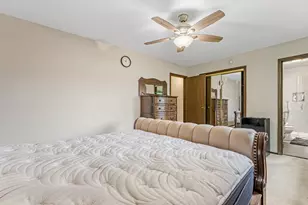 119 Garland Ct, Glendale Heights, IL 60139 - Photo 15