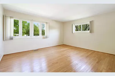 1829 E Bittersweet Lane, Mount Prospect, IL 60056 - Photo 23