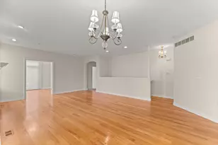 8674 Saddlebred Ct, Frankfort, IL 60423 - Photo 7