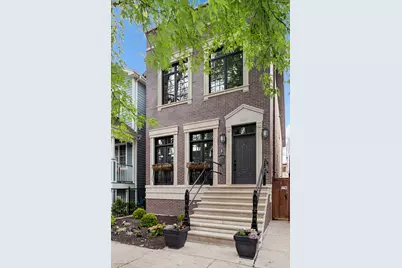 4336 N Claremont Avenue, Chicago, IL 60618 - Photo 1