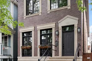 4336 N Claremont Ave, Chicago, IL 60618 - Photo 1