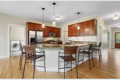 834 Citizen Avenue, Elburn, IL 60119 - Photo 7