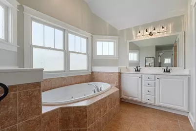 834 Citizen Avenue, Elburn, IL 60119 - Photo 15
