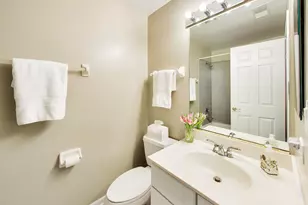 11171 Edgebrook Ln, Indian Head Park, IL 60525 - Photo 19