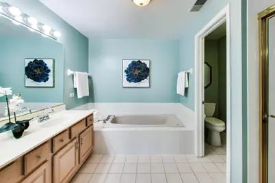 11171 Edgebrook Lane, Indian Head Park, IL 60525 - Photo 17