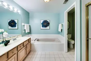 11171 Edgebrook Ln, Indian Head Park, IL 60525 - Photo 17