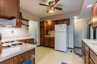 17038 1000 North Avenue, Tiskilwa, IL 61368 - Photo 15