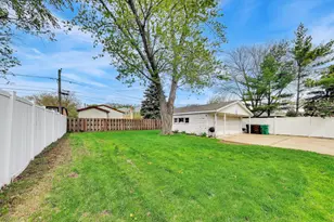 6864 175th Pl, Tinley Park, IL 60477 - Photo 21