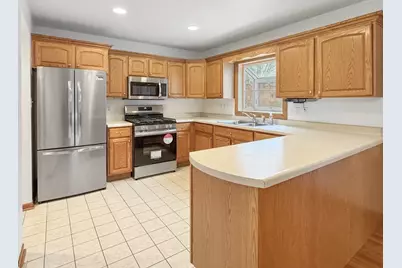 1105 Summit Drive, Lockport, IL 60441 - Photo 7