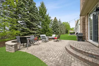 2304 Sarazen Drive, Vernon Hills, IL 60061 - Photo 29