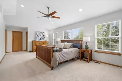 2304 Sarazen Drive, Vernon Hills, IL 60061 - Photo 21