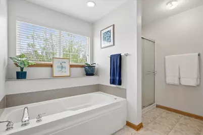 2304 Sarazen Drive, Vernon Hills, IL 60061 - Photo 23