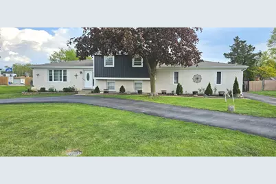 17W335 Forestview Drive, Bensenville, IL 60106 - Photo 1