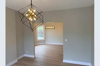 7754 S Burnham Avenue, Chicago, IL 60649 - Photo 3