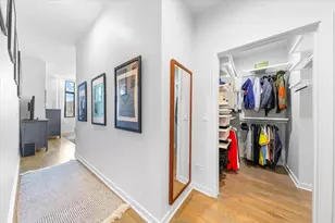 4420 N Clark St, Chicago, IL 60640 - Photo 17