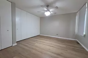 6010 Forest View Rd, Lisle, IL 60532 - Photo 7