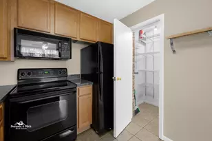 6010 Forest View Rd, Lisle, IL 60532 - Photo 9