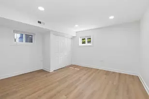 10849 S Christiana Ave, Chicago, IL 60655 - Photo 23