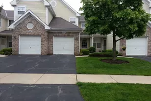 962 Sheridan Cir, Naperville, IL 60563 - Photo 1