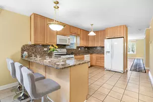 5242 W Ferdinand St, Chicago, IL 60644 - Photo 5