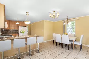 5242 W Ferdinand St, Chicago, IL 60644 - Photo 7