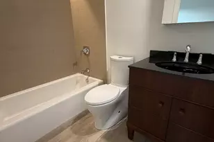 170 Cascade Dr, Indian Head Park, IL 60525 - Photo 11
