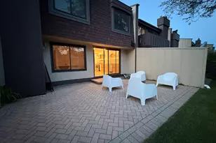 170 Cascade Dr, Indian Head Park, IL 60525 - Photo 13