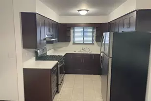 7730 Wildwood Ct, Darien, IL 60561 - Photo 5