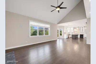 832 Bemis Road, Glen Ellyn, IL 60137 - Photo 13