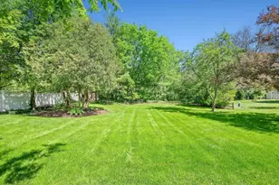 832 Bemis Rd, Glen Ellyn, IL 60137 - Photo 57