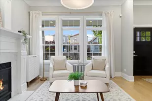 3510 W Melrose St, Chicago, IL 60618 - Photo 7