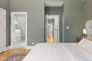 3510 W Melrose St, Chicago, IL 60618 - Photo 25