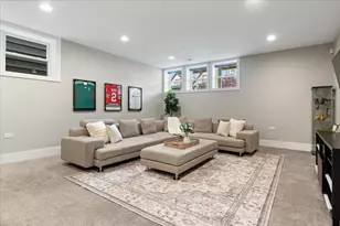 3510 W Melrose St, Chicago, IL 60618 - Photo 33